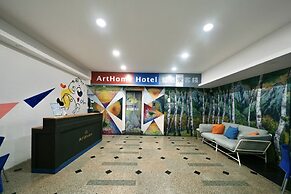 ARTHOME HOTEL