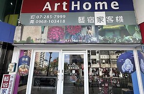 ARTHOME HOTEL