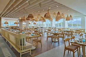 Buoy Haus Beach Resort St. Thomas, Autograph Collection