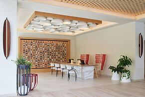 Buoy Haus Beach Resort St. Thomas, Autograph Collection