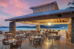 Buoy Haus Beach Resort St. Thomas, Autograph Collection