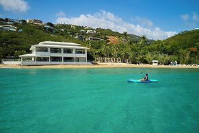 Buoy Haus Beach Resort St. Thomas, Autograph Collection