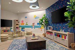 Buoy Haus Beach Resort St. Thomas, Autograph Collection