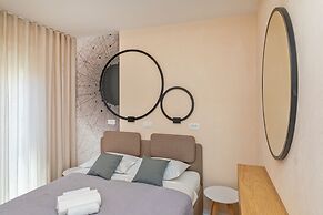 Ragusa Sea View apartment by DuHomes