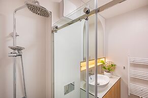 Ragusa Sea View apartment by DuHomes