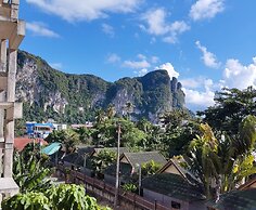 ALPHA Hostel Cafe&Bar