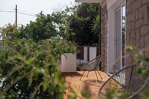 Nautika Suites