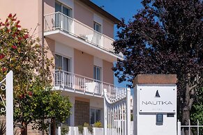 Nautika Suites