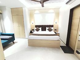 Hotel sar kamla dham