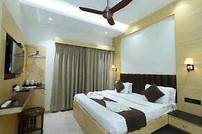 Hotel sar kamla dham