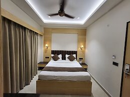 Hotel sar kamla dham