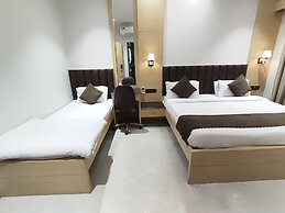 Hotel sar kamla dham