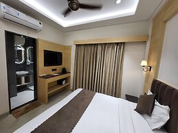 Hotel sar kamla dham