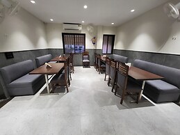 Hotel sar kamla dham