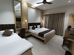 Hotel sar kamla dham