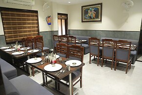 Hotel sar kamla dham