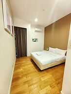 Amazing Pool By Platinum Suites