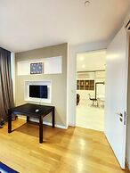 Amazing Pool By Platinum Suites