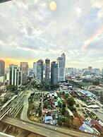 Amazing Pool By Platinum Suites