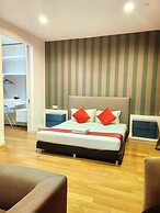 Amazing Pool By Platinum Suites