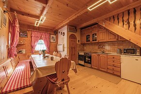Rudnica Hill Lodge