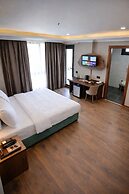 Shelton Airport Otel