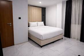 Shelton Airport Otel