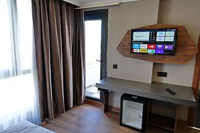 Shelton Airport Otel