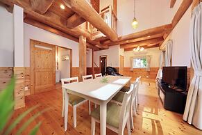 Crystal Besso Shirahama Uminomachi