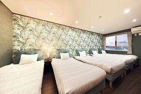 Crystal Besso Shirahama Uminomachi