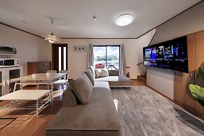 Crystal Besso Shirahama Uminomachi