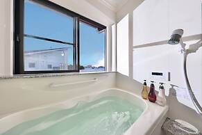 Crystal Besso Shirahama Uminomachi