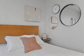 CozySuites at Lawrenceville