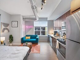 CozySuites at Lawrenceville