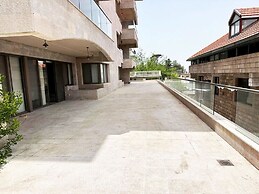 One to One Hotel & Apartments