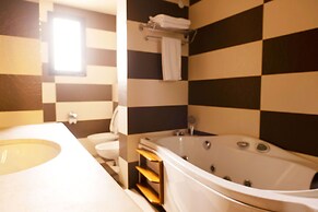 One to One Hotel & Apartments