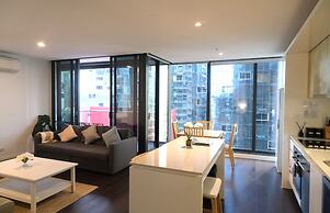 ReadySet Apartments at Manhattan