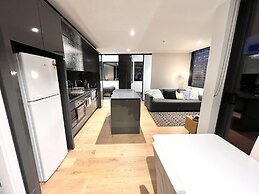 ReadySet Apartments at Manhattan