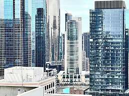 ReadySet Apartments at Manhattan