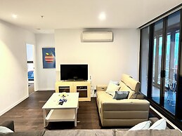 ReadySet Apartments at Manhattan