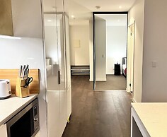 ReadySet Apartments at Manhattan