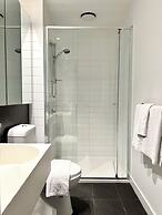 ReadySet Apartments at Manhattan