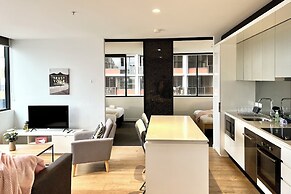 ReadySet Apartments at Manhattan