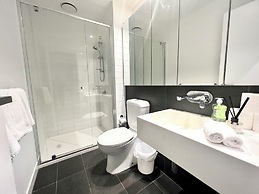 ReadySet Apartments at Manhattan