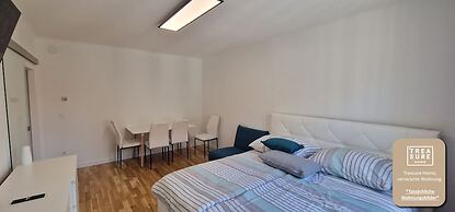 Exclusive serviced flat on Taborstraße