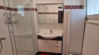 Exclusive serviced flat on Taborstraße