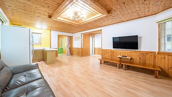 Gyeongju Pensionstory