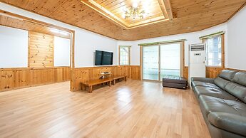 Gyeongju Pensionstory