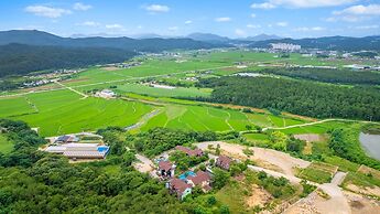 Gyeongju Pensionstory