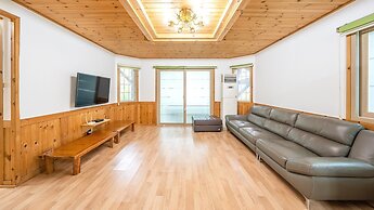 Gyeongju Pensionstory